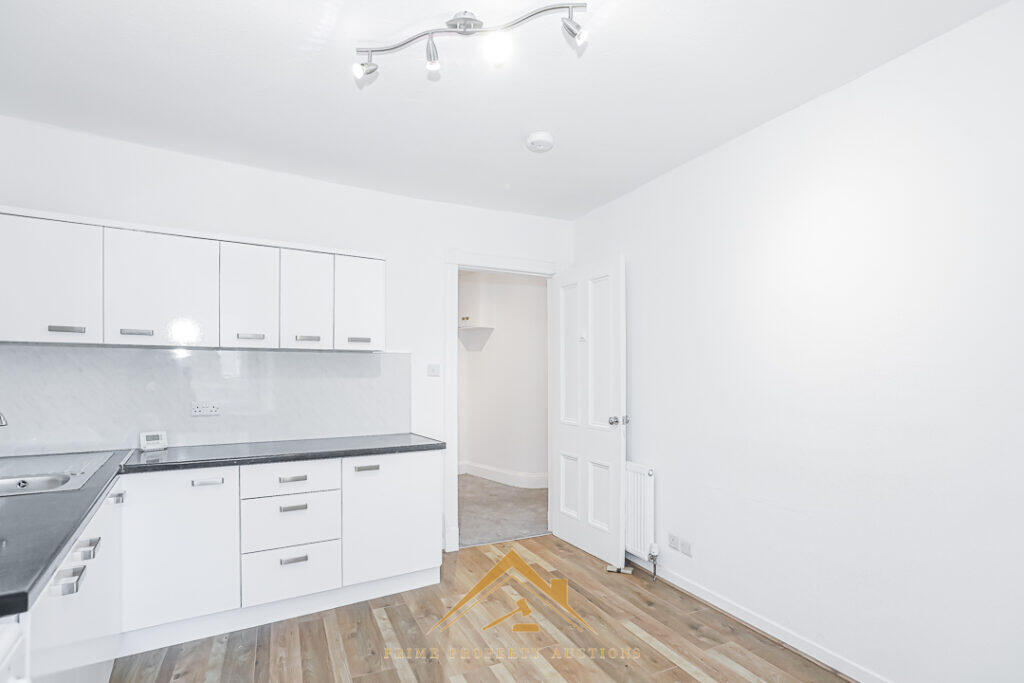 Additional image 15 of Flat 7, 54 Victoria Road, Aberdeen, AB11 9DS