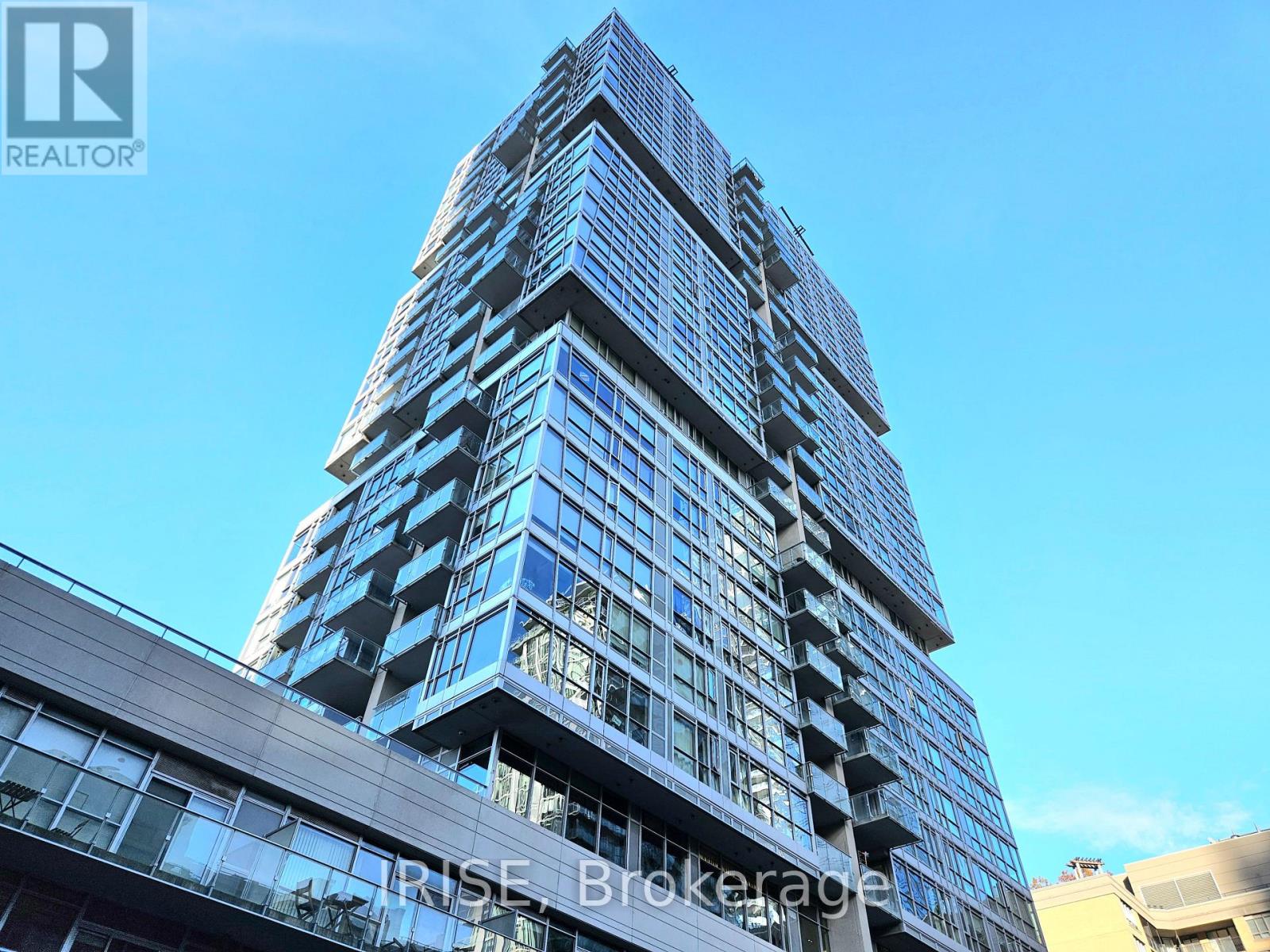 Property image for 504 - 30 NELSON STREET|Toronto (Waterfront Communities), Ontario M5V0H5