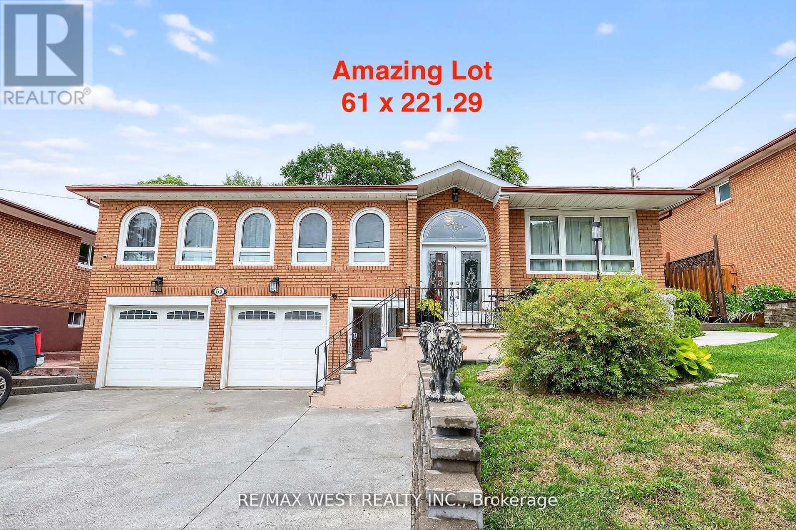 Property image for 54 BARKER AVENUE|Toronto (Thistletown-Beaumonde Heights), Ontario M9V4A1