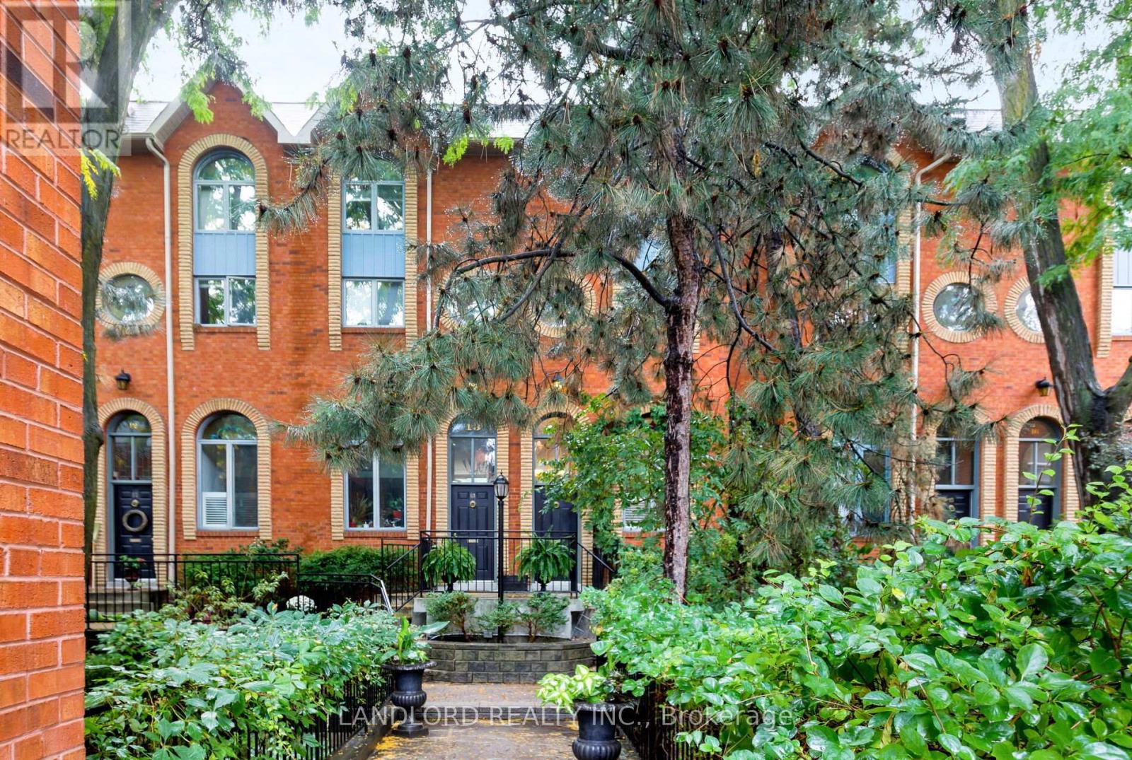 Property image for 14 - 280 SHERBOURNE STREET|Toronto (Moss Park), Ontario M5A2S1