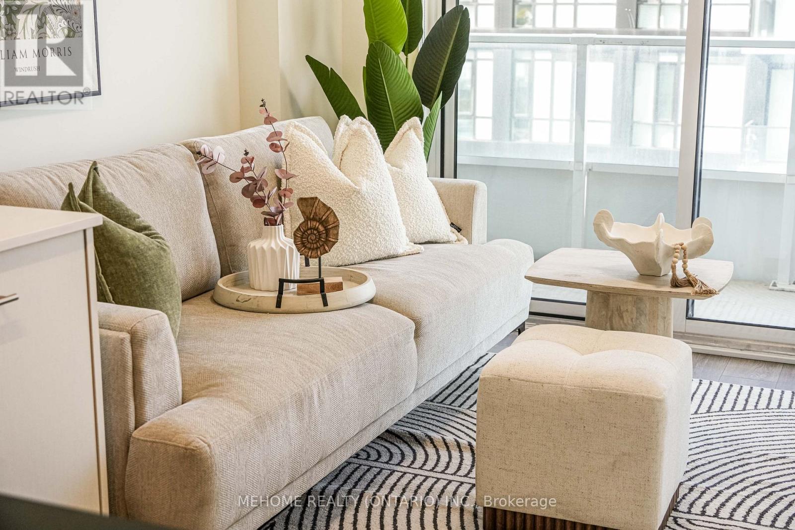 905 - 180 FAIRVIEW MALL DRIVE|Toronto (Don Valley Village), Ontario M2J5A7