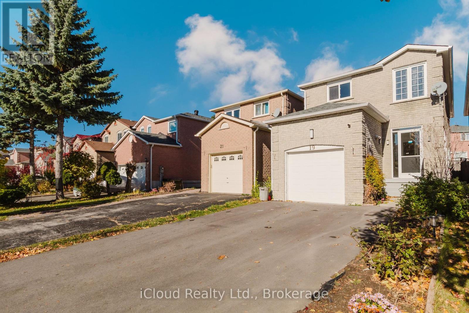 Property image for 19 GOODWOOD DRIVE|Markham (Middlefield), Ontario L3S2K6