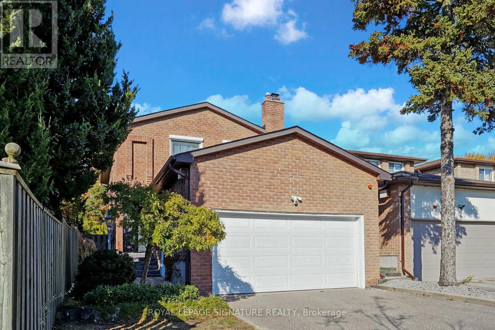 4 LARKSMERE COURT|Markham (Milliken Mills West), Ontario L3R3R1