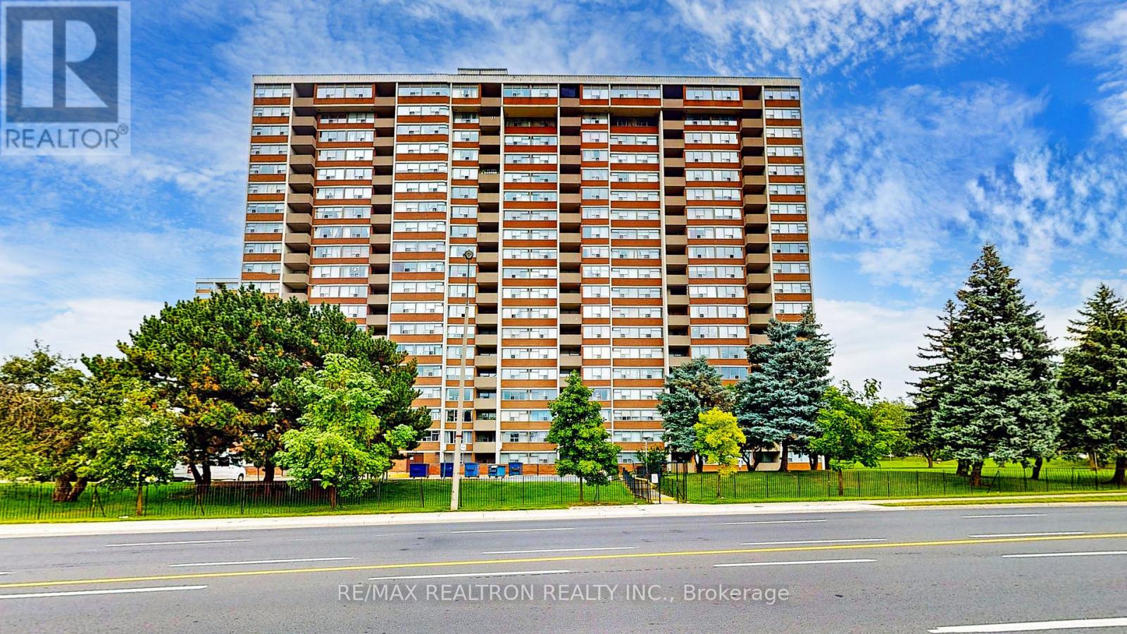 Property image for 702 - 25 SILVER SPRINGS BOULEVARD|Toronto (L'Amoreaux), Ontario M1V1M9