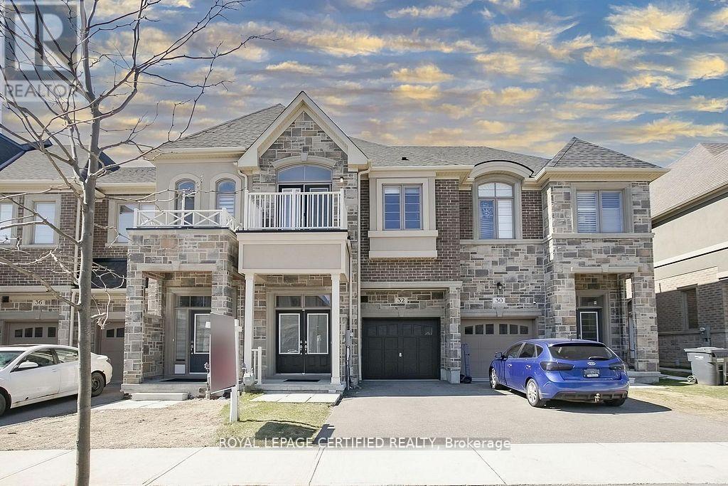 Property image for 32 DALBEATTIE DRIVE|Brampton (Bram West), Ontario L6Y6H6