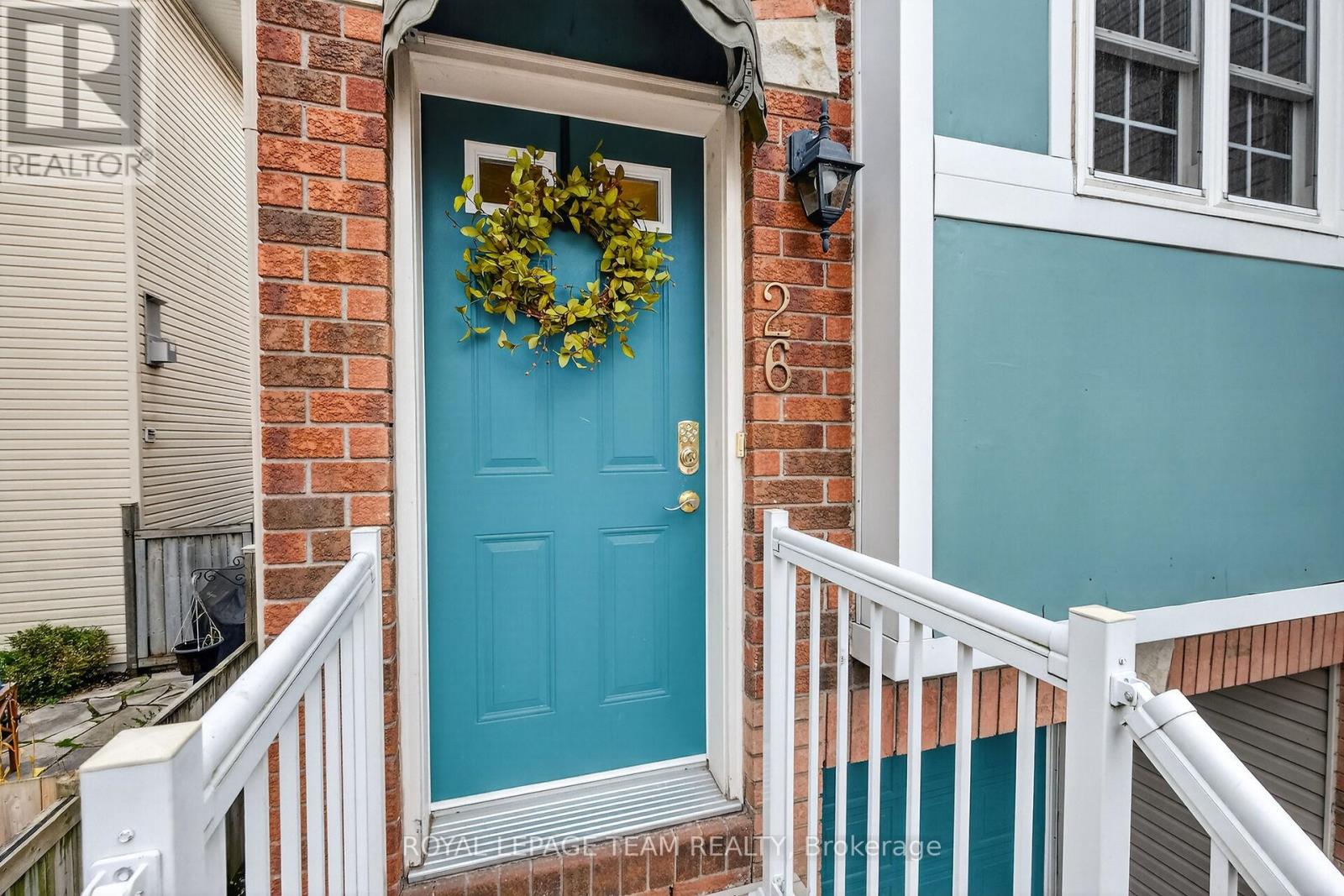 Property image for #26 - 25 BAYSWATER AVENUE|Ottawa, Ontario K1Y2E5