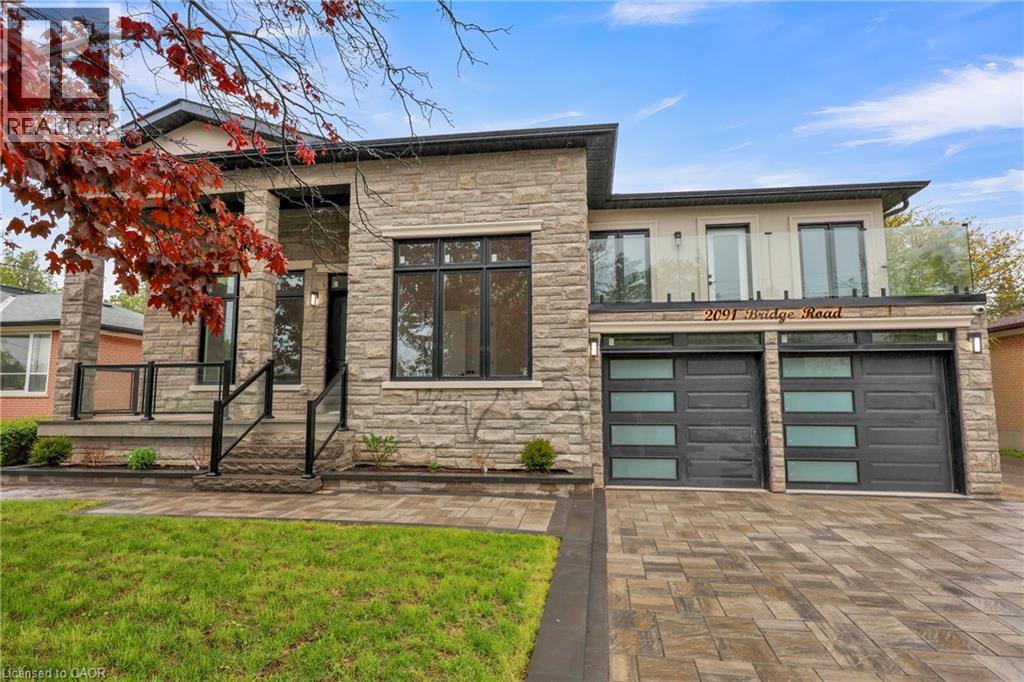 Property image for 2091 BRIDGE Road|Oakville, Ontario L6L2E8