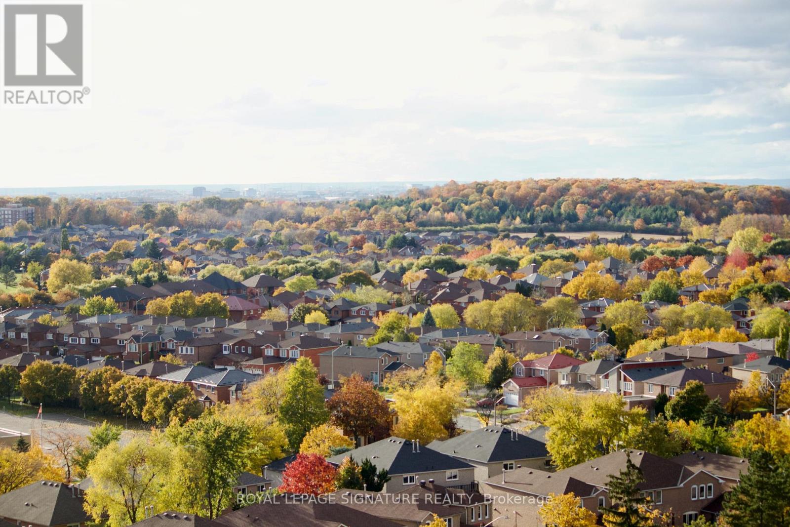 Property image for 1105 - 15 WATERGARDEN DRIVE|Mississauga (Hurontario), Ontario L5R0H4