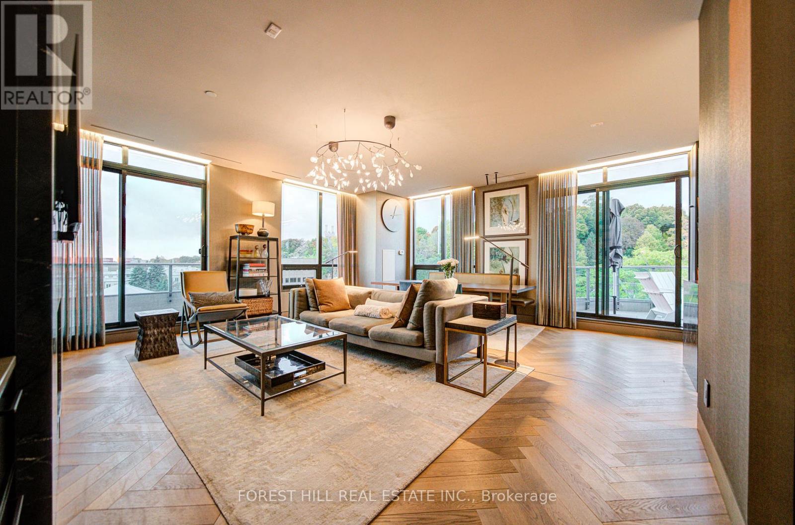 Property image for 706 - 377 MADISON AVENUE|Toronto (Casa Loma), Ontario M4V3E1