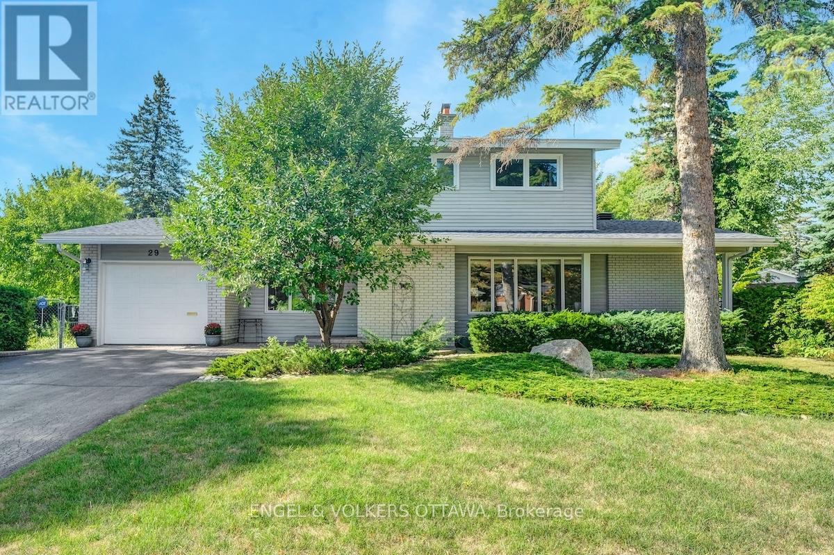 Property image for 29 QUALICUM STREET|Ottawa, Ontario K2H7H1