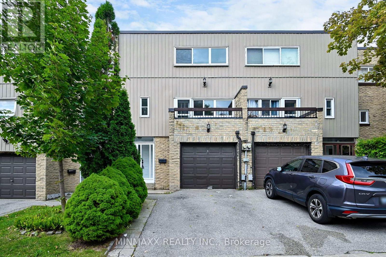 Property image for 64 - 400 BLOOR STREET|Mississauga (Mississauga Valleys), Ontario L5A3M8