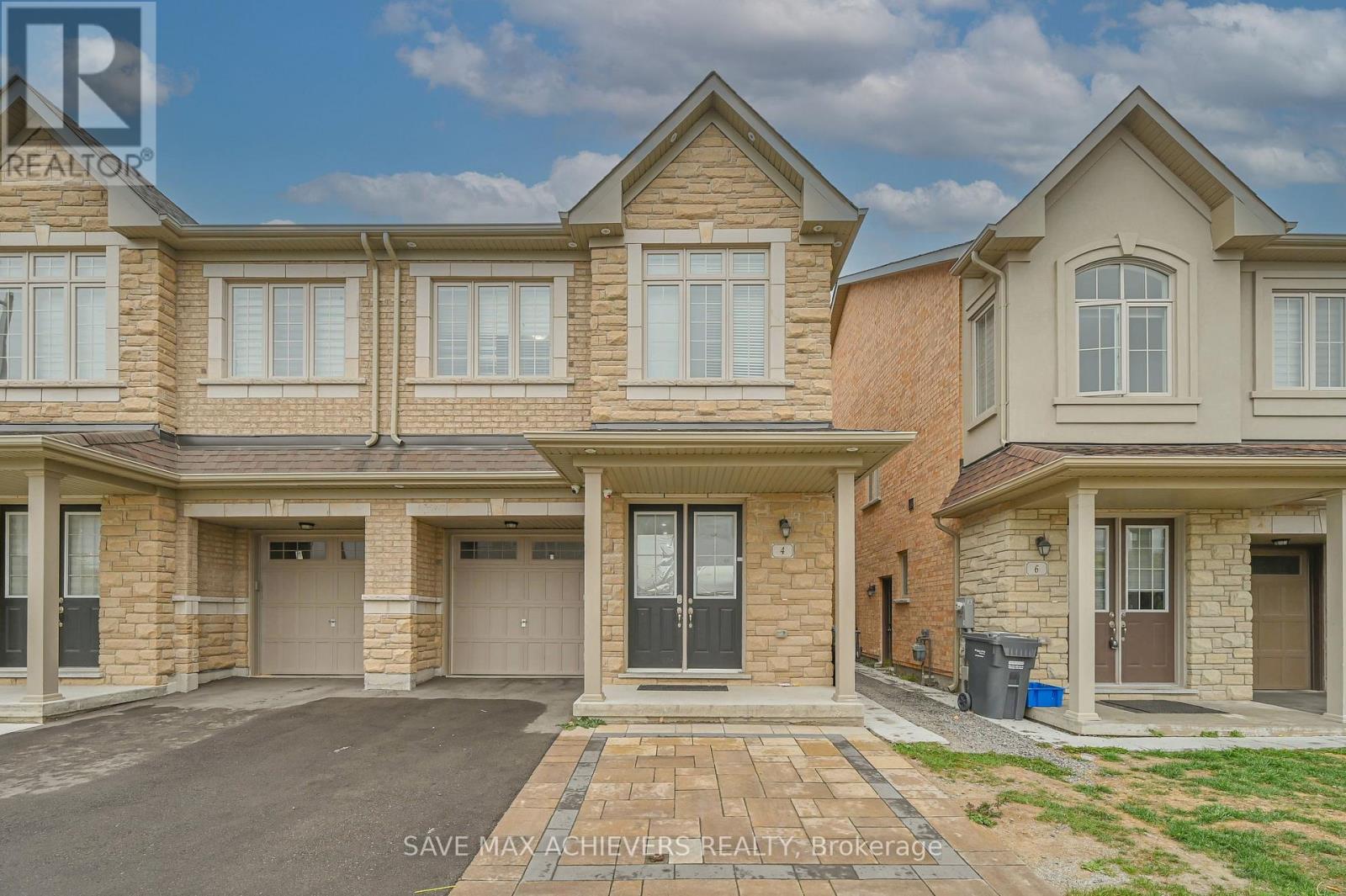 Property image for 4 HASHMI PLACE|Brampton (Credit Valley), Ontario L6Y6K1