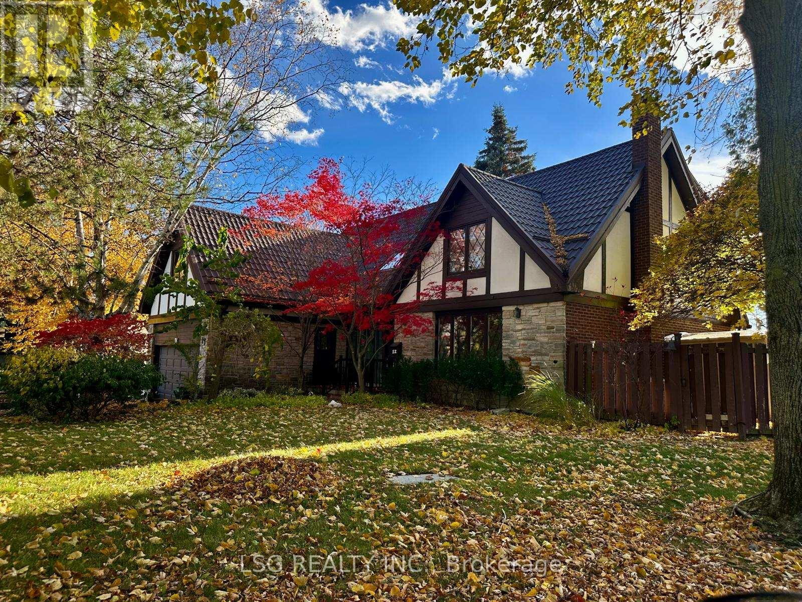 12 BROOKLET COURT|Markham (Royal Orchard), Ontario L3T2M9