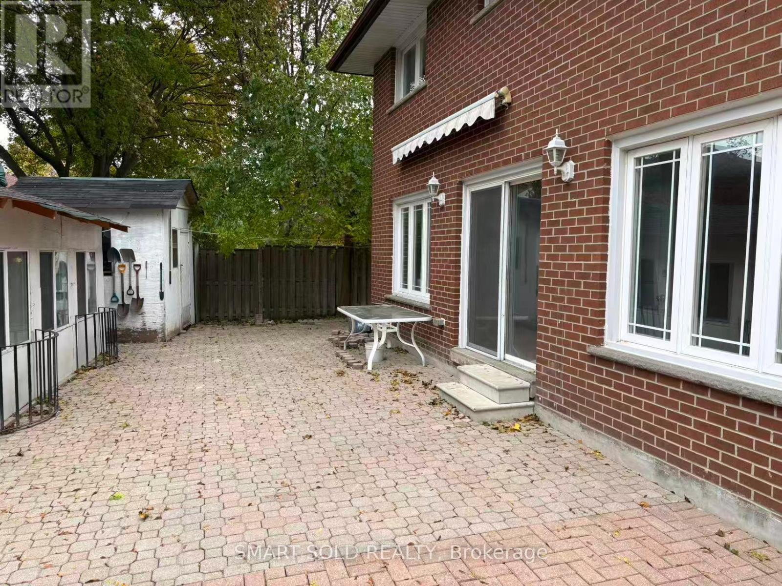 Property image for 1ST FLOOR - 19 GROOMSPORT CRESCENT|Toronto (Tam O'Shanter-Sullivan), Ontario M1T2K8