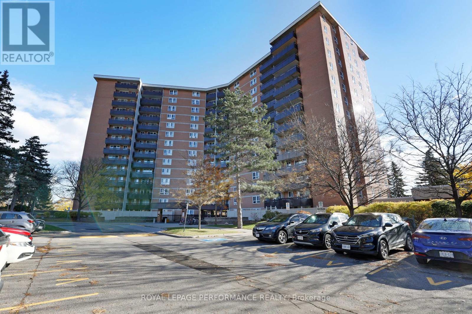 Property image for 810 - 2020 JASMINE CRESCENT|Ottawa, Ontario K1J8K5