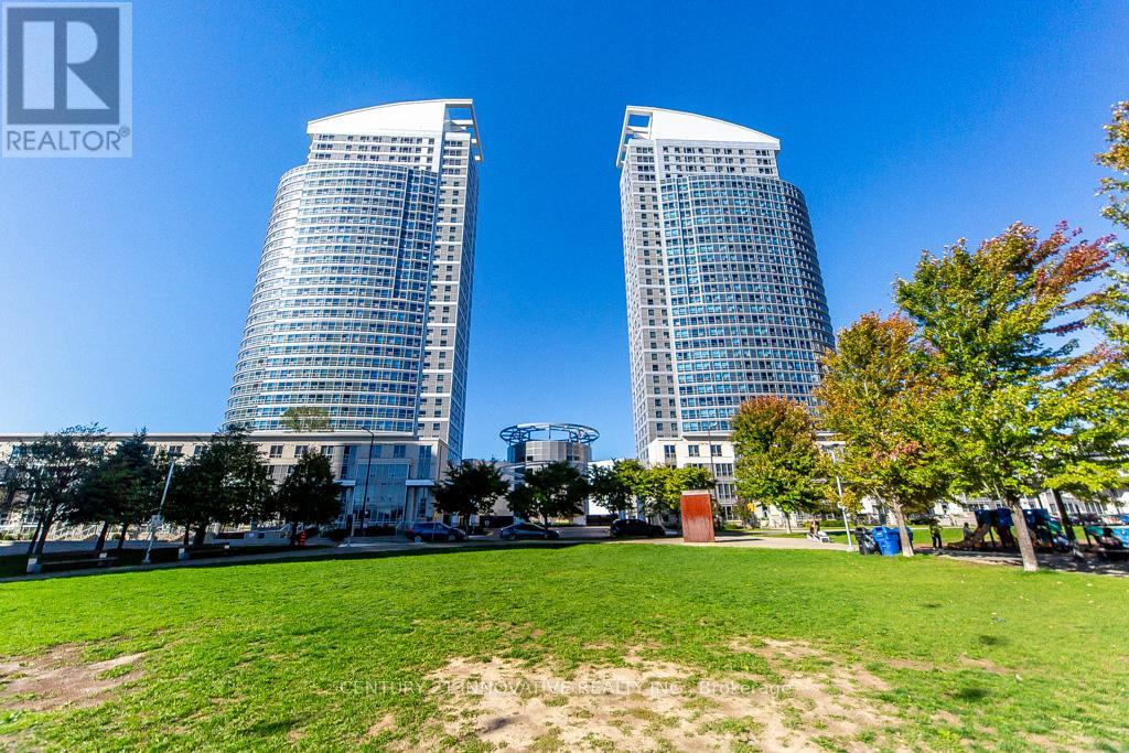 2303 - 38 LEE CENTRE DRIVE|Toronto (Woburn), Ontario M1H3J7