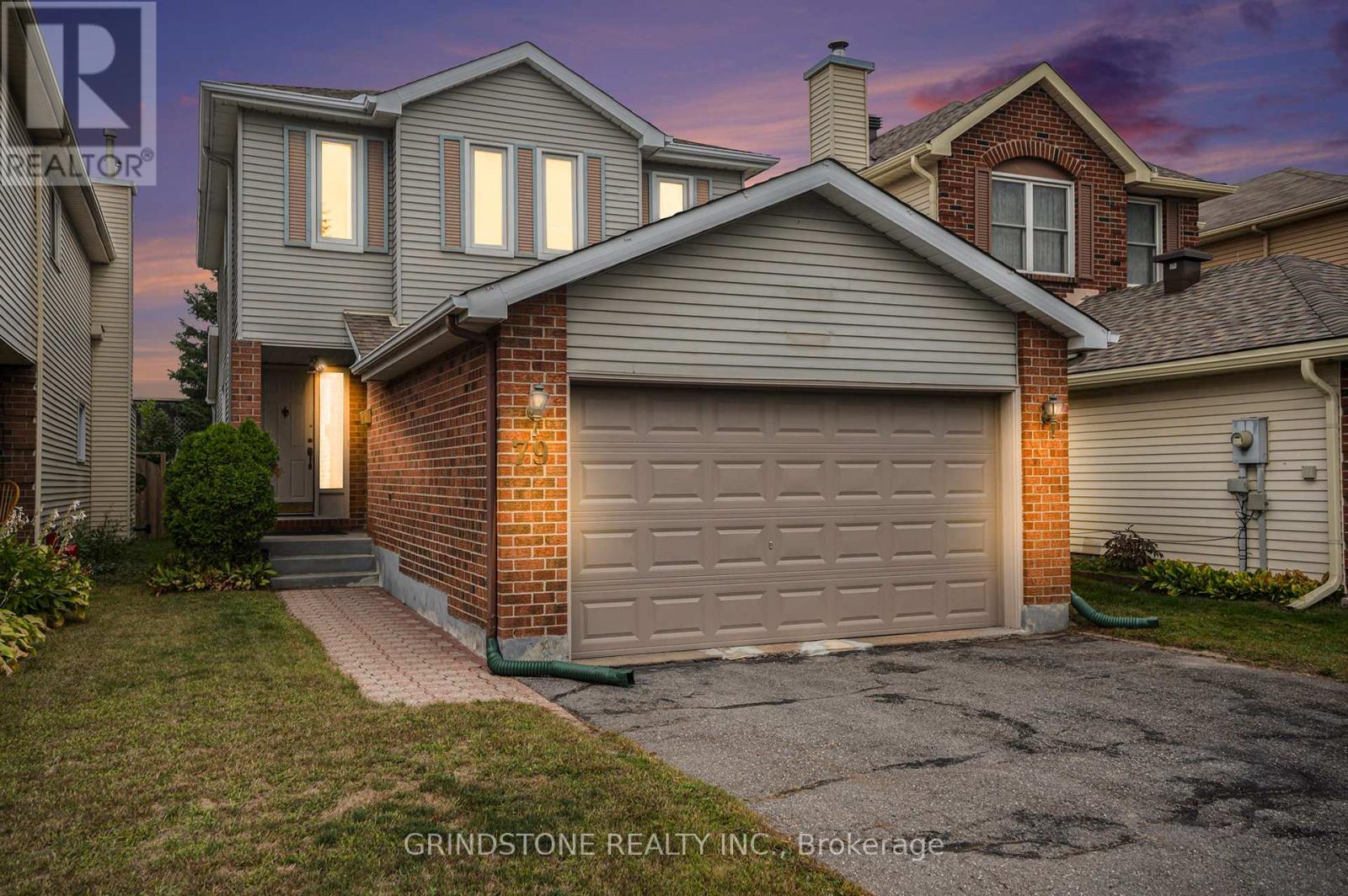 79 ACKLAM TERRACE|Ottawa, Ontario K2K2J2