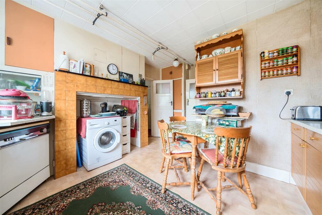 Additional image 22 of The Glen, Worthing, BN13 2AB