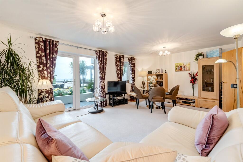 Additional image 4 of The Waterfront, Goring-by-Sea, Worthing, West Sussex, BN12