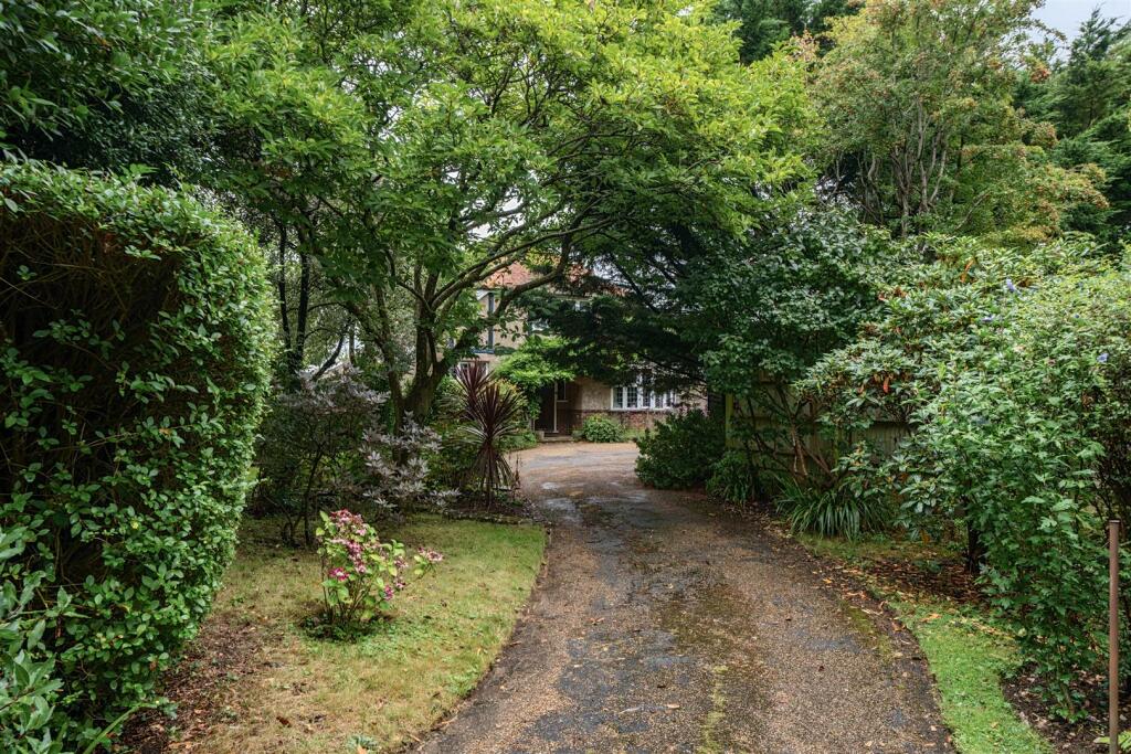 Additional image 14 of The Glen, Worthing, BN13 2AB