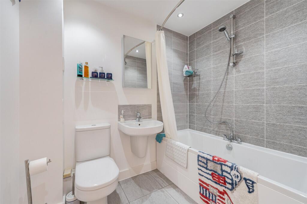 Additional image 17 of The Waterfront, Goring-by-Sea, Worthing, West Sussex, BN12