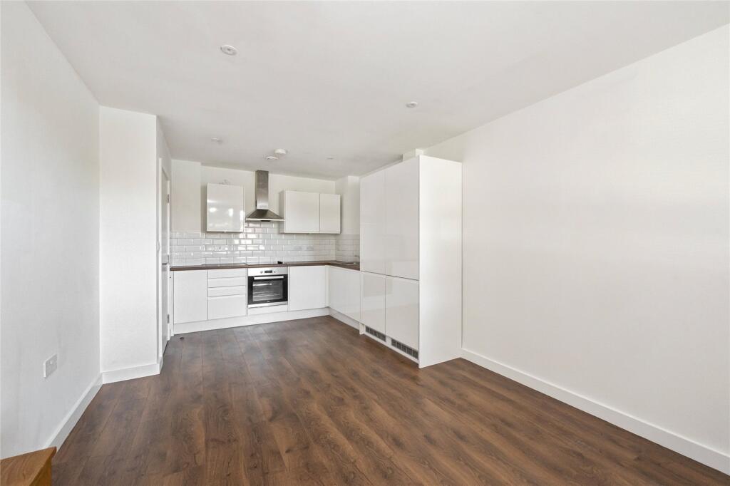 Additional image 8 of Strand Parade, Goring-by-Sea, Worthing, West Sussex, BN12