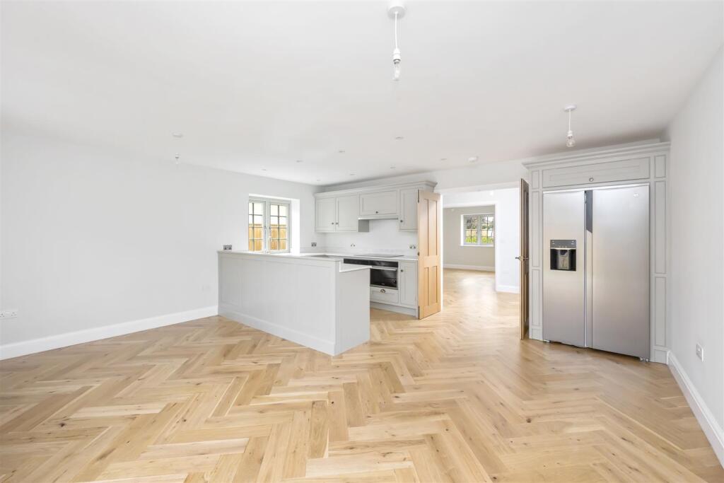 Additional image 25 of East Avenue, Goring-By-Sea, Worthing