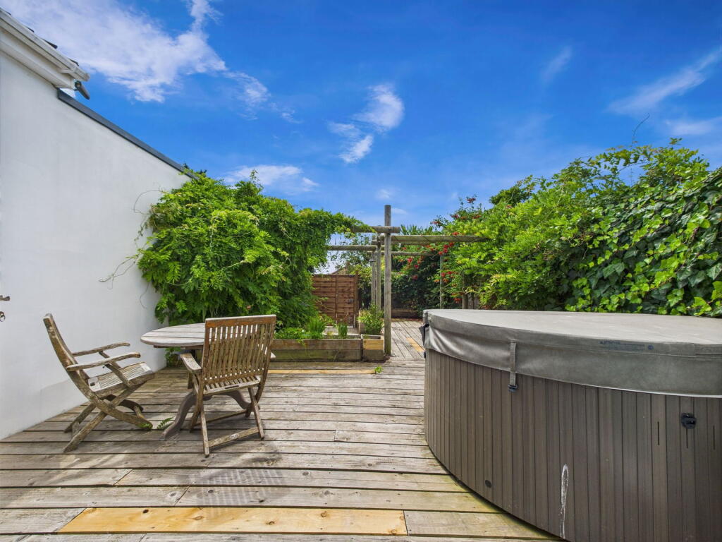 Additional image 15 of Arundel Road, Worthing, West Sussex BN13 3EQ