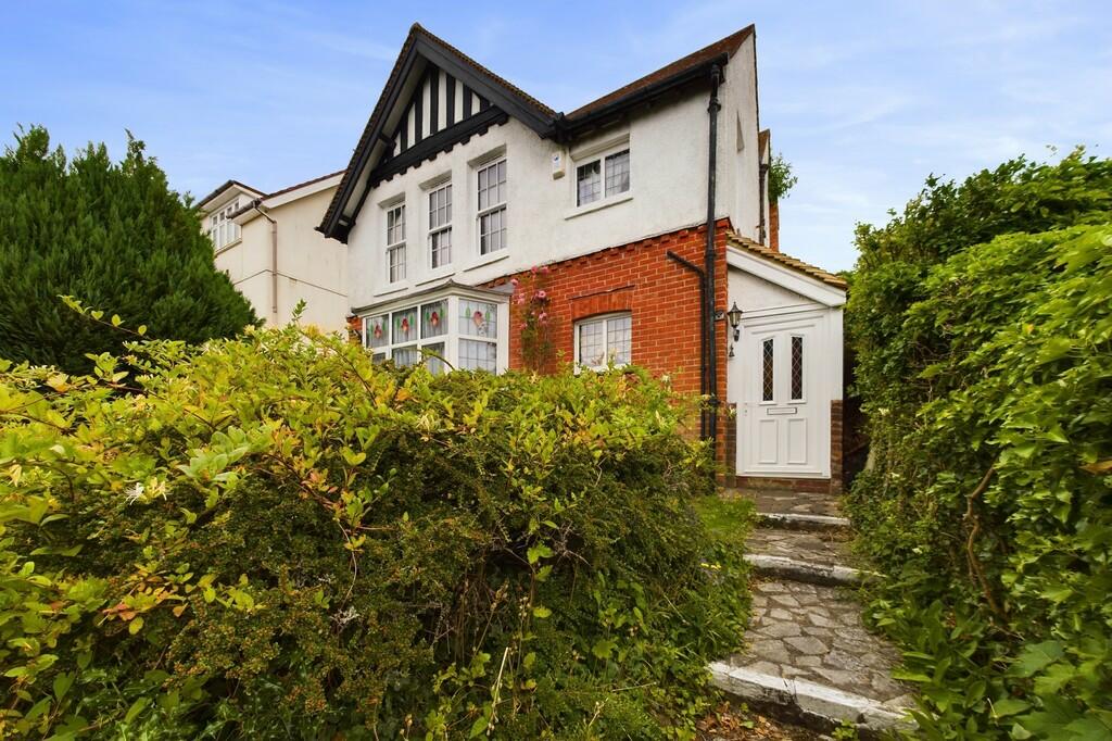 Additional image 18 of Castle Avenue, Dover