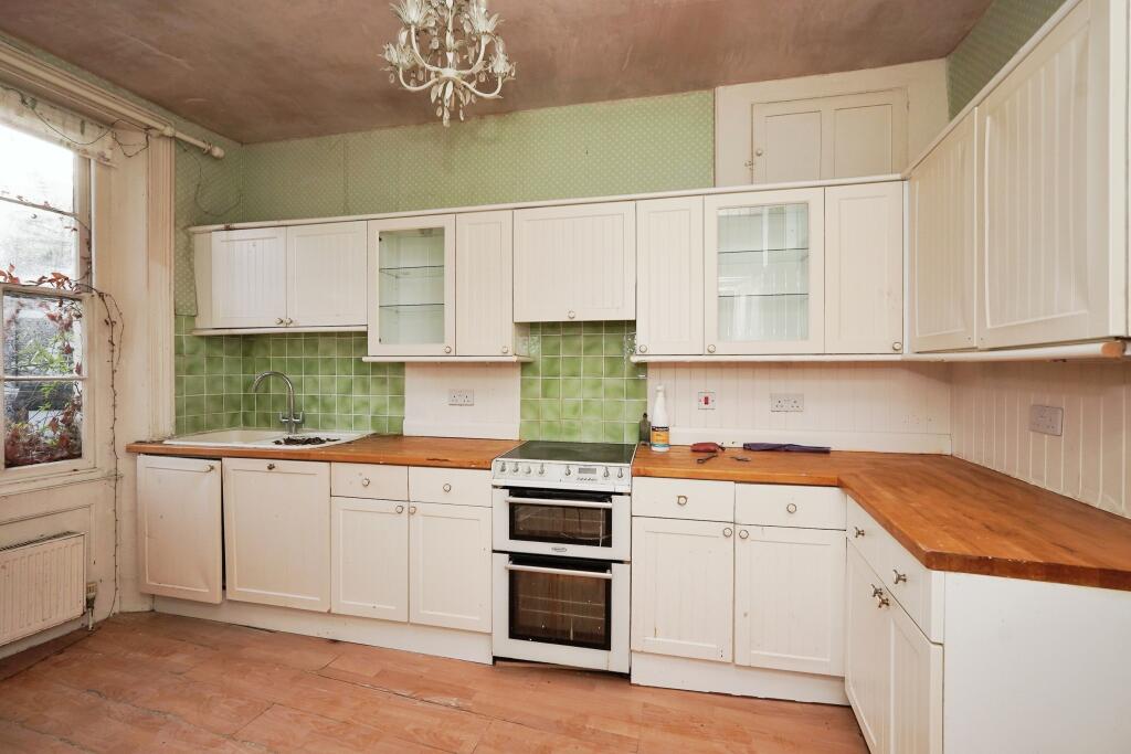 Additional image 9 of Effingham Crescent, Dover, Kent, CT17