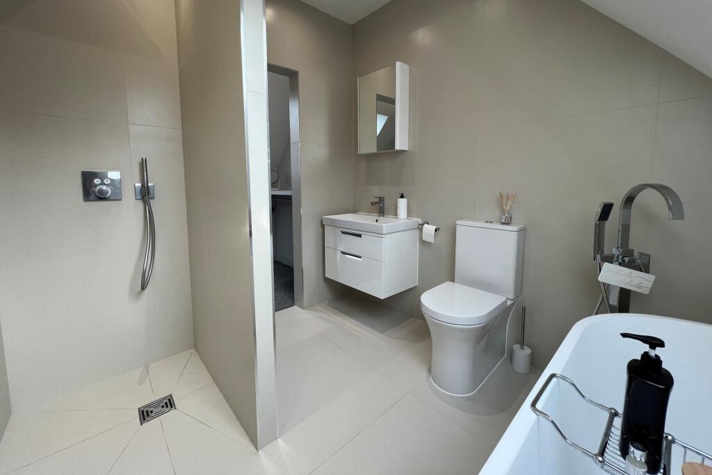 Additional image 22 of London Road, Temple Ewell, CT16