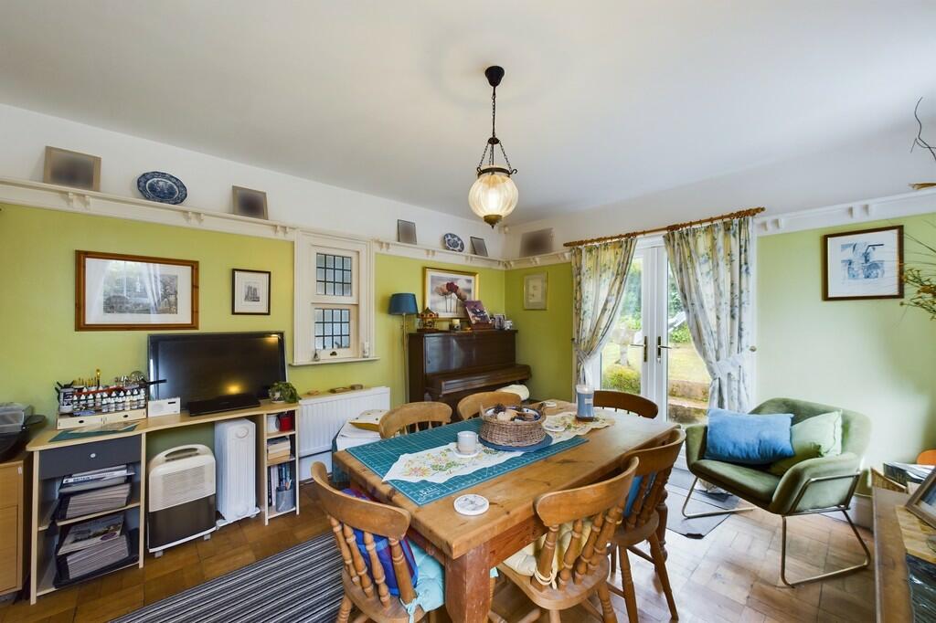 Additional image 10 of Castle Avenue, Dover