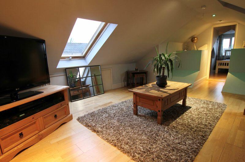 Additional image 20 of Whitfield