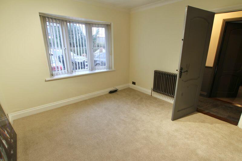 Additional image 16 of Whitfield