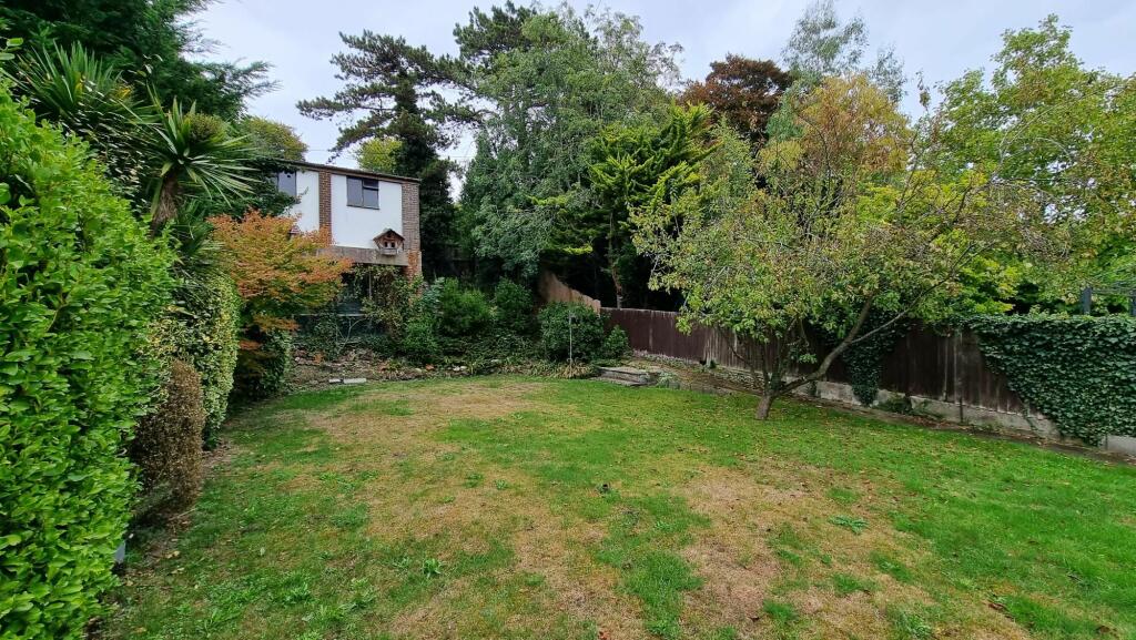 Additional image 47 of Castle Avenue, Dover