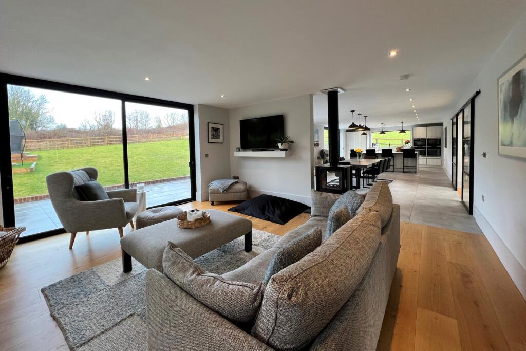 Additional image 10 of London Road, Temple Ewell, CT16