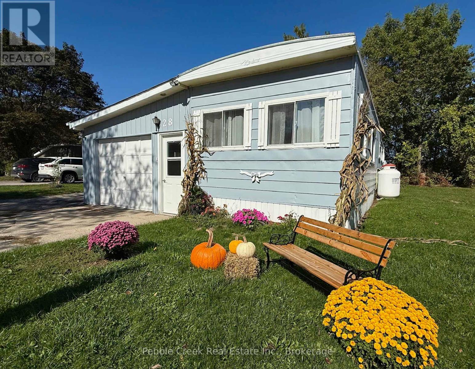 Property image for 28 SUTTON DRIVE|Ashfield-Colborne-Wawanosh (Colborne), Ontario N7A3Y3