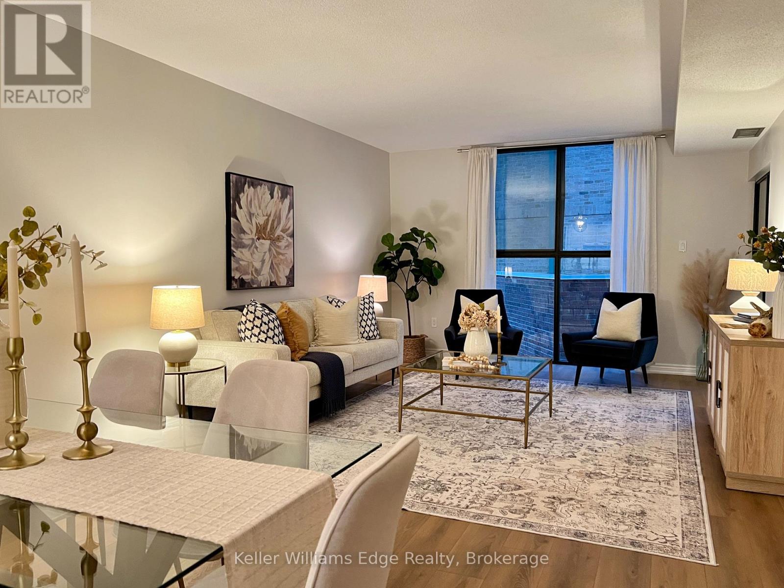 Property image for 216 - 102 BRONTE ROAD|Oakville (BR Bronte), Ontario L6L6J5