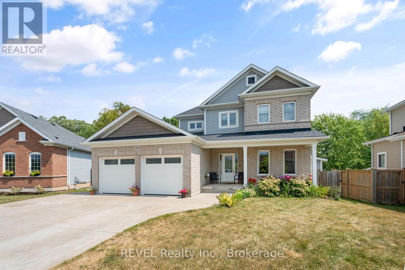 Property image for 1018 KERBY STREET|Fort Erie (Crescent Park), Ontario L2A0B9