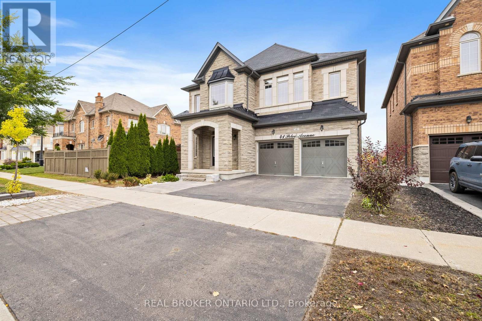 Property image for 41 PELEE AVENUE|Vaughan (Kleinburg), Ontario L4H3Y9