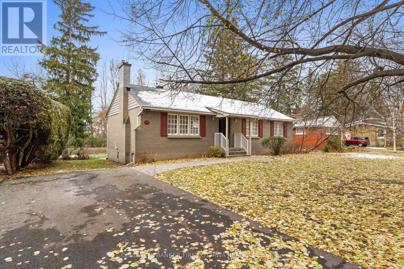 1914 NORWOOD AVENUE|Ottawa, Ontario K1H5K6