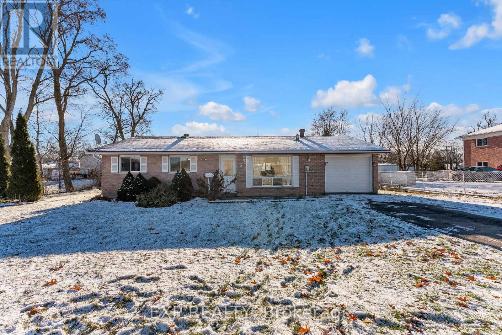 Property image for 5 CRAWFORD DRIVE|Marmora and Lake (Marmora Ward), Ontario K0K2M0