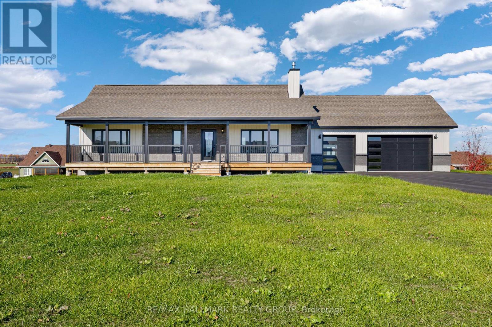 Property image for 208 TRUDEAU CRESCENT|Russell, Ontario K4R1E5