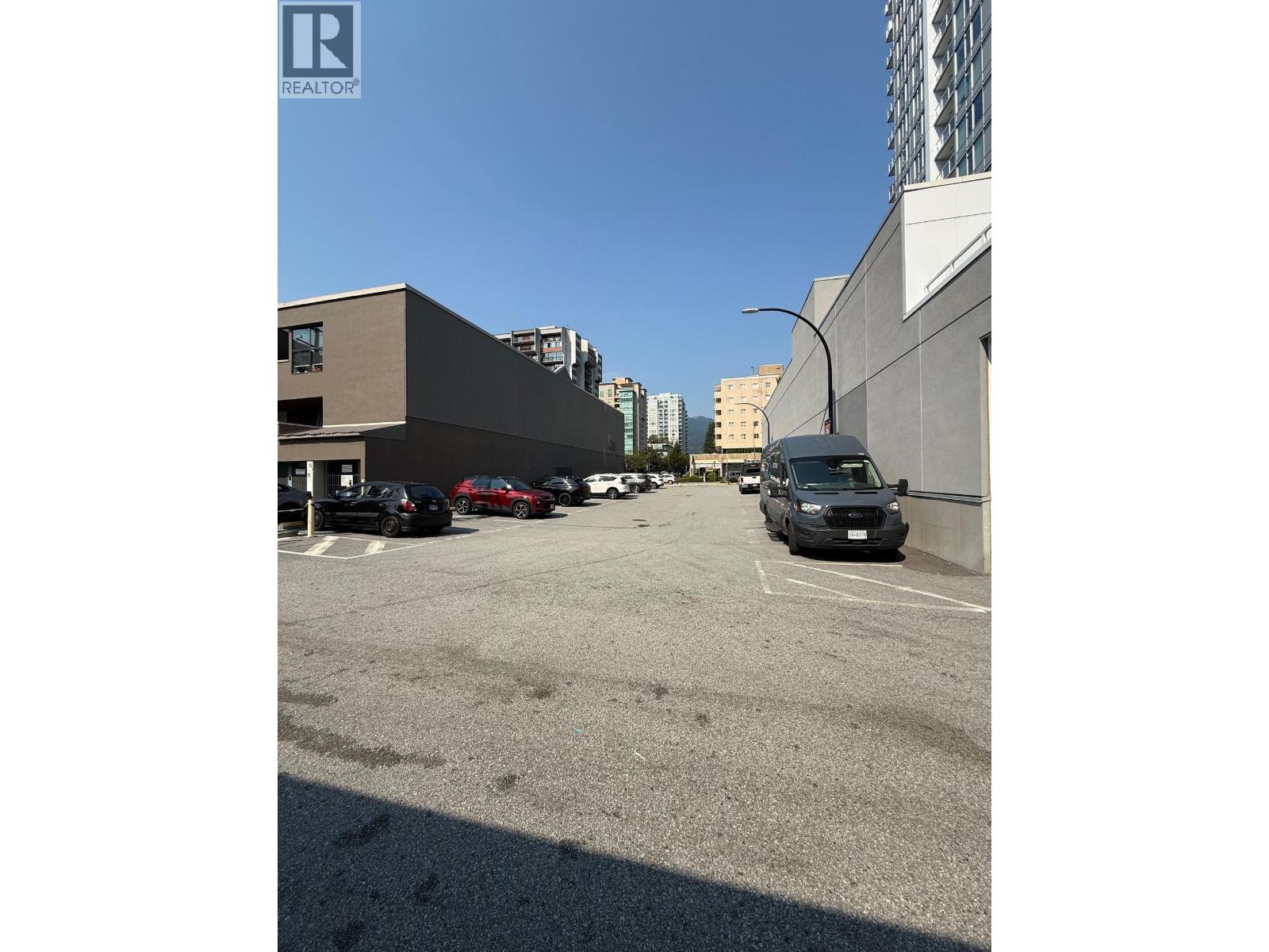 Property image for 137 E 15TH STREET|North Vancouver, British Columbia V7L2P7