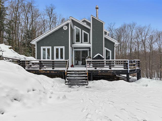 Property image for 4 Rue de Nürnberg|Brownsburg-Chatham, Quebec J8G2T5