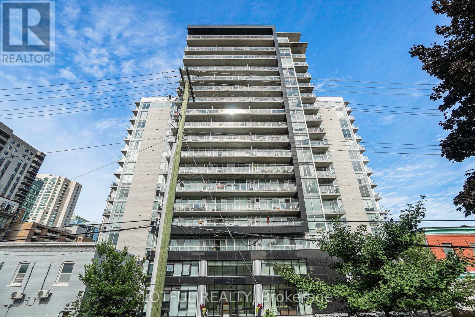 1705 - 255 BAY STREET|Ottawa, Ontario K1R0C5