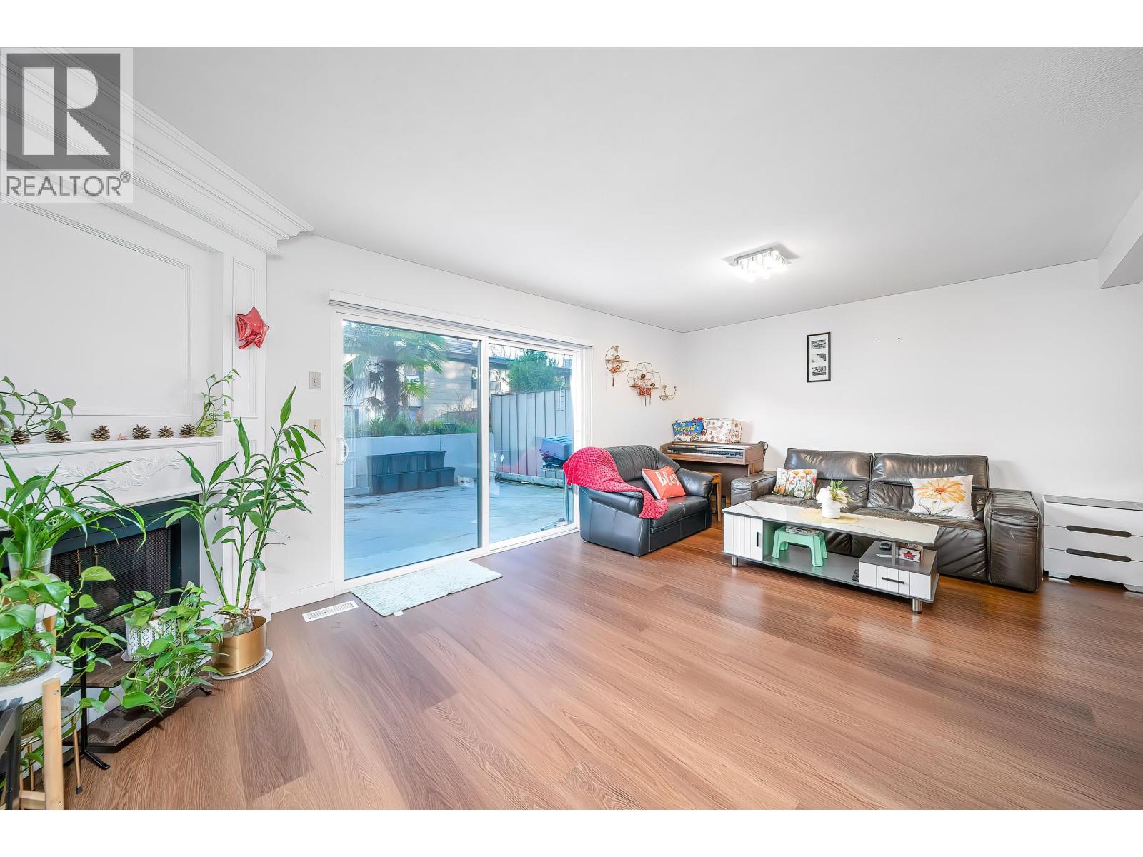 Property image for 72 3180 E 58TH AVENUE|Vancouver, British Columbia V5S3S8