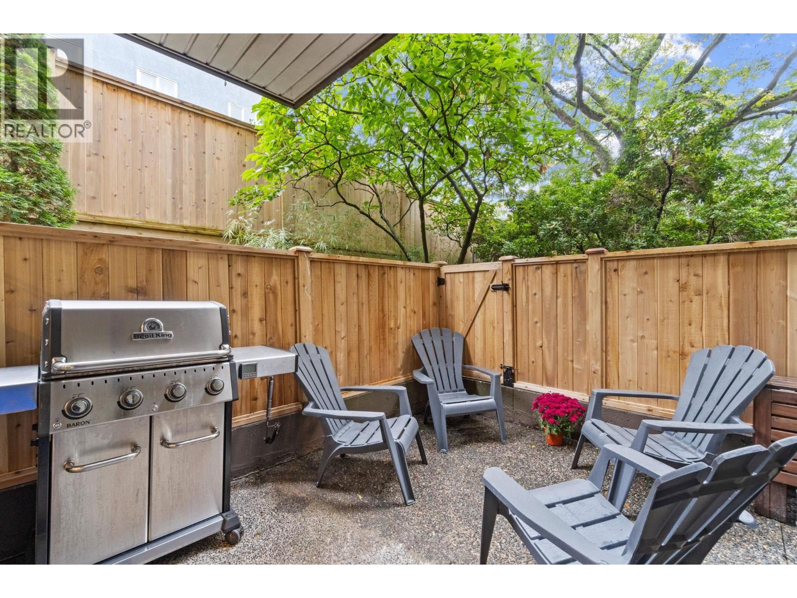 102 1689 E 4TH AVENUE|Vancouver, British Columbia V5N1J7