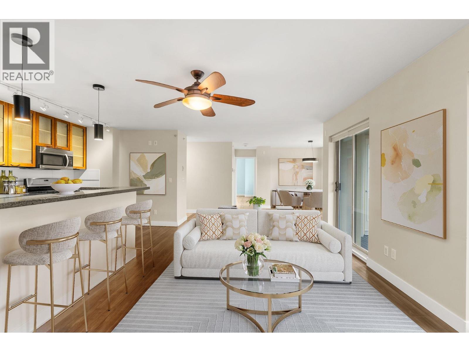 2901 969 RICHARDS STREET|Vancouver, British Columbia V6B1A8