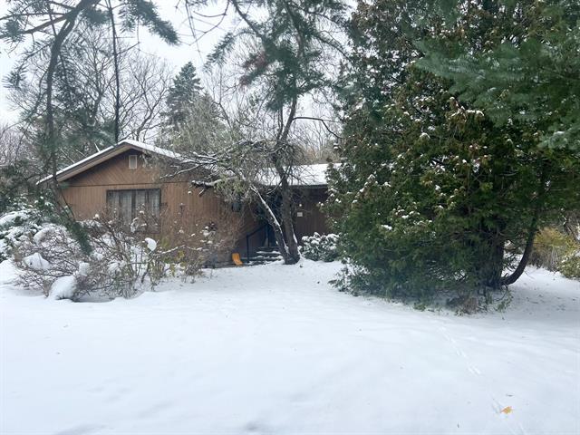 Property image for 95 Rue Beaumont O.|Saint-Bruno-de-Montarville, Quebec J3V2P3